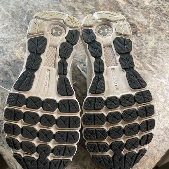 Under Armour HOVR Infinite - Picture 4 of 5
